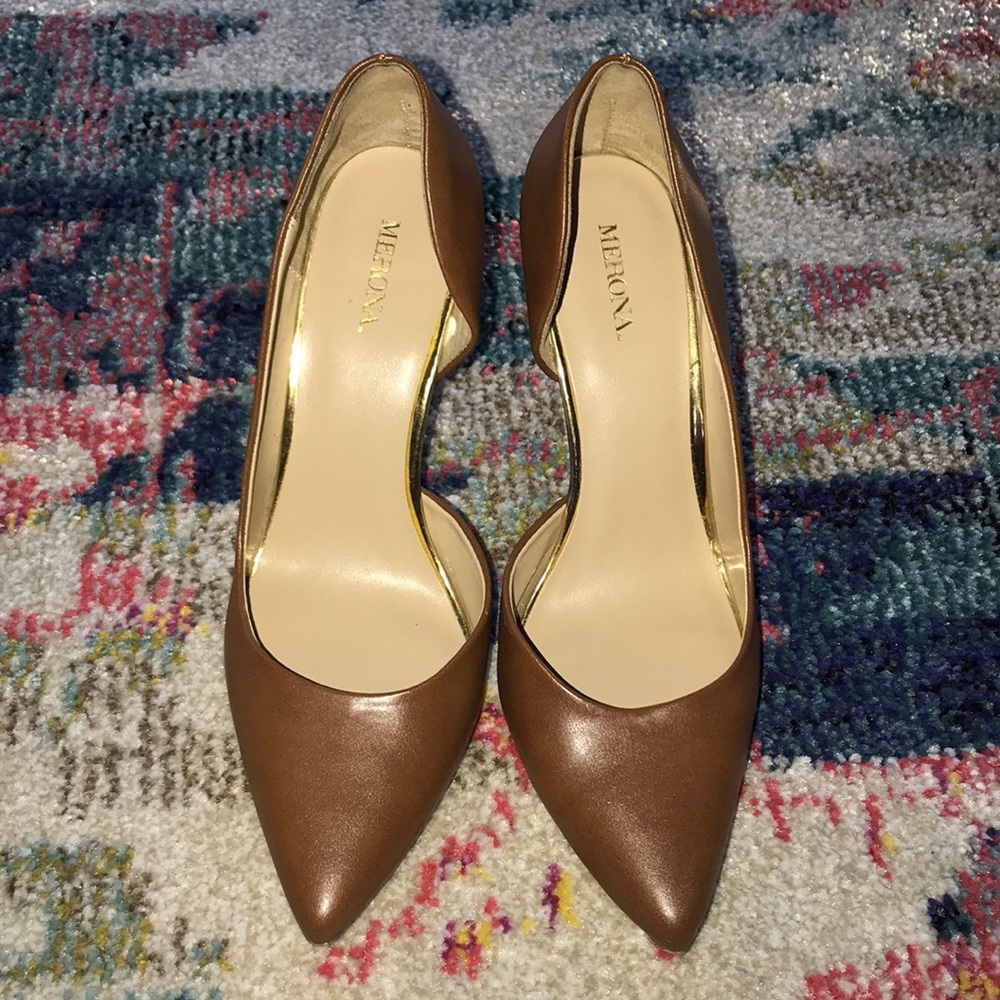 Tan Heels